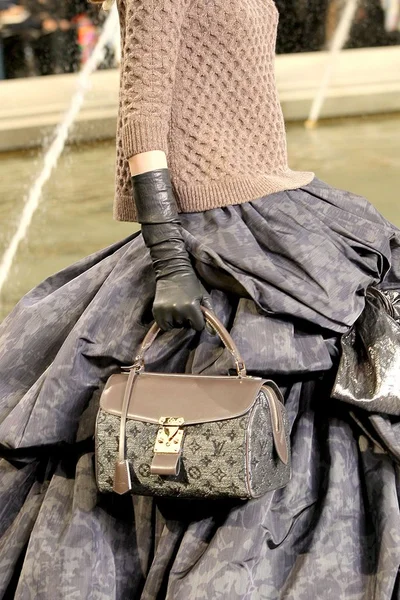 Look 83